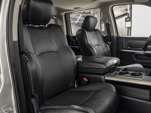 Used 2013 RAM 2500 Laramie w/ Convenience Group image 33