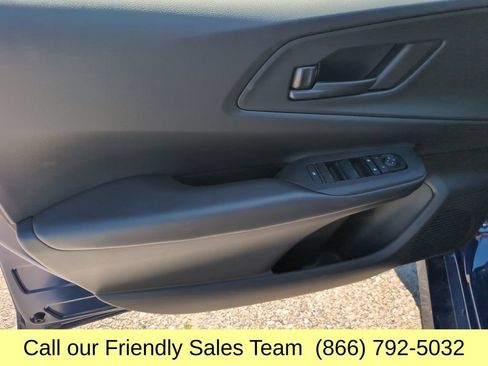New 2026 Toyota Prius Plug-In Hybrid FWD image 10
