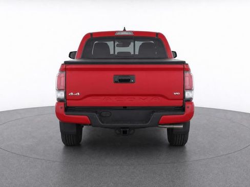 Used 2020 Toyota Tacoma Limited AWD/4WD image 7