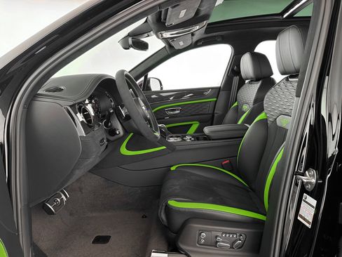 New 2026 Bentley Bentayga Speed image 14