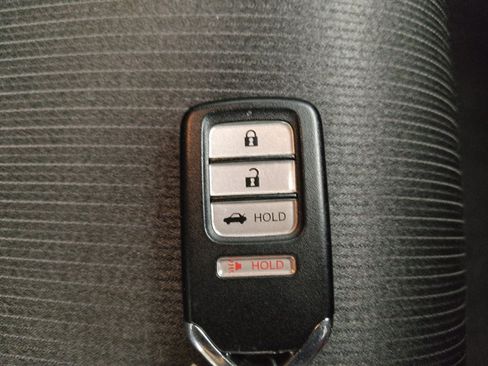 Used 2019 Honda Accord Sport image 32