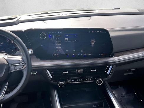 Certified 2025 Chevrolet Tahoe LS image 8