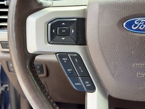 Used 2019 Ford F150 King Ranch w/ Equipment Group 601A Luxury AWD/4WD image 9