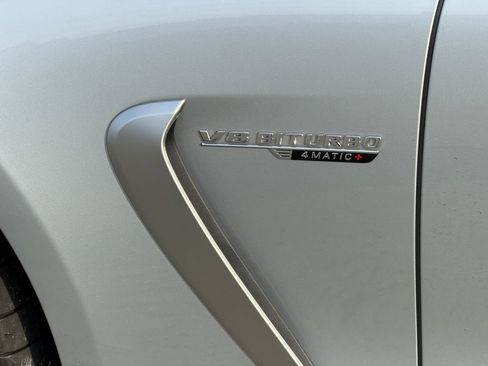 Used 2024 Mercedes-Benz AMG GT 63 image 11