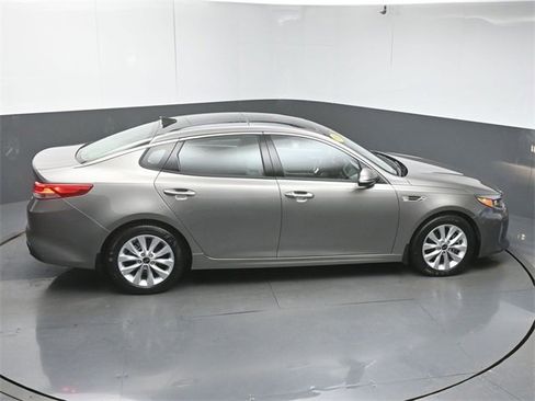 Used 2018 Kia Optima EX w/ Technology Package image 49