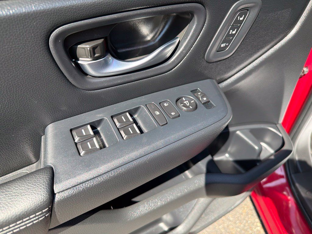 Used 2023 Honda Pilot EX-L image 15