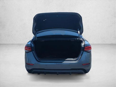 Used 2025 Nissan Sentra SV FWD image 6