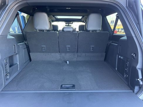 New 2025 Ford Expedition Max Platinum w/ Stealth Performance Package image 10