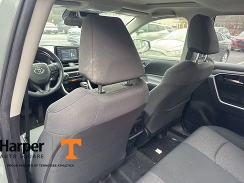 Used 2019 Toyota RAV4 XLE image 11