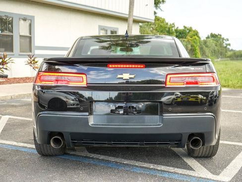 Used 2014 Chevrolet Camaro SS w/ RS Package RWD image 4