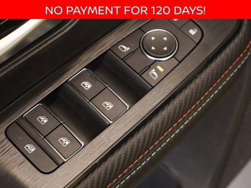 New 2025 Nissan Kicks SR w/ SR Premium Package image 8