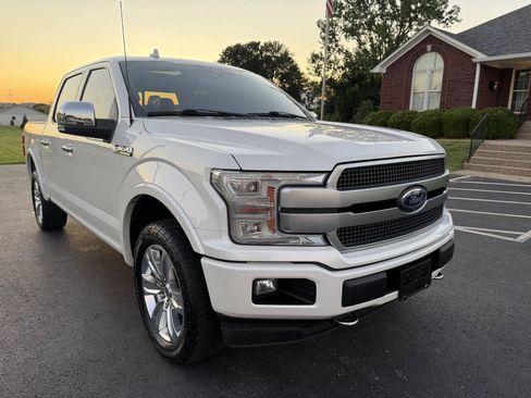 Used 2019 Ford F150 Platinum w/ Equipment Group 701A Luxury AWD/4WD image 10