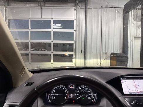 Used 2017 Acura MDX SH-AWD w/ Technology Package image 8