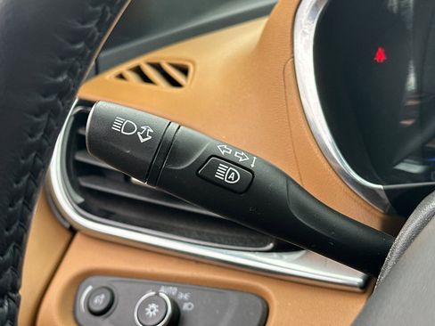 Used 2017 Chevrolet Volt Premier w/ Driver Confidence II Package image 35