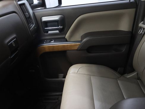 Used 2018 Chevrolet Silverado 2500 LTZ w/ Duramax Plus Package image 13