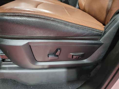 Used 2019 RAM 3500 Limited image 16