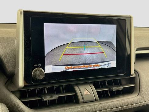 Certified 2025 Toyota RAV4 XLE FWD image 15