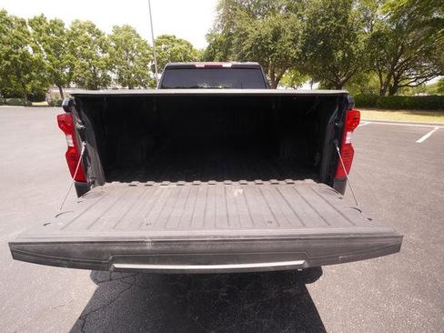 Used 2024 Chevrolet Silverado 1500 LT w/ Protection Package RWD image 11