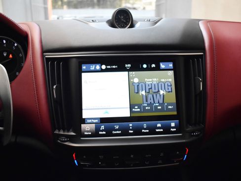 Used 2021 Maserati Levante S GranSport image 35