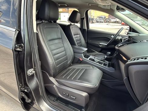 Used 2017 Ford Escape Titanium w/ Equipment Group 301A FWD image 43