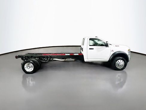 New 2026 RAM 5500 Tradesman w/ Chrome Appearance Group image 8