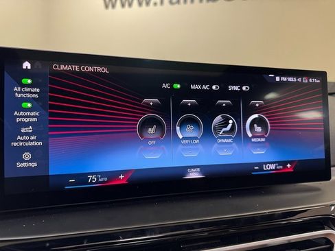 Used 2023 BMW 230i Coupe w/ Premium Package image 16