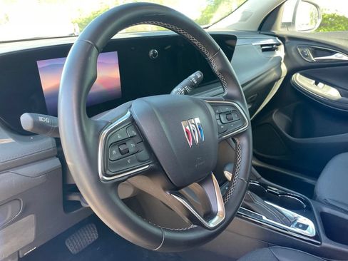 Used 2025 Buick Encore GX Preferred FWD image 14