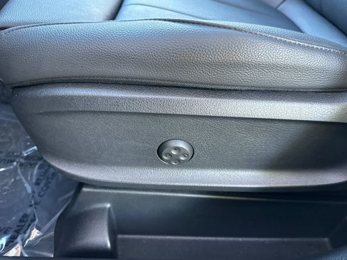 Certified 2023 Mercedes-Benz GLB 250 image 14