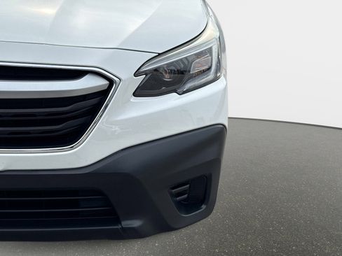 Used 2020 Subaru Outback 2.5i image 11