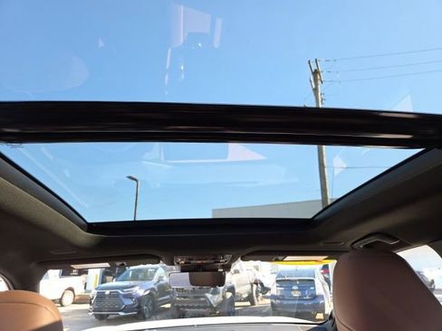 Used 2026 Toyota Grand Highlander AWD Hybrid image 24