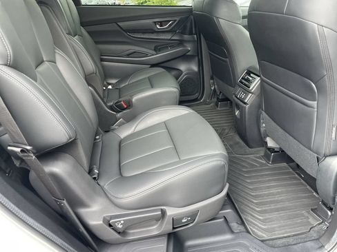 Used 2026 Subaru Ascent Premium w/ Popular Package #2 AWD/4WD image 23