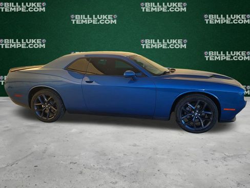 Used 2020 Dodge Challenger SXT w/ Blacktop Package image 4