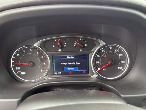 Used 2023 GMC Acadia SLE image 14