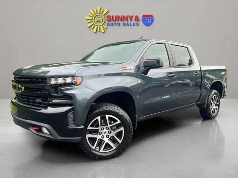 Used 2019 Chevrolet Silverado 1500 LT Trail Boss AWD/4WD image 4
