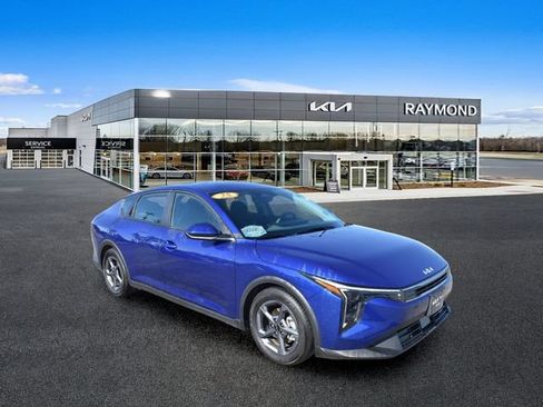 Certified 2025 Kia K4 FWD image 11