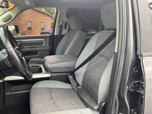 Used 2016 RAM 1500 Big Horn AWD/4WD image 9