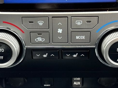 Used 2018 Toyota Tundra Limited w/ Limited Premium Package image 19