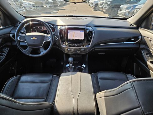 Used 2023 Chevrolet Traverse Premier w/ LPO, Floor Liner Package AWD/4WD image 29