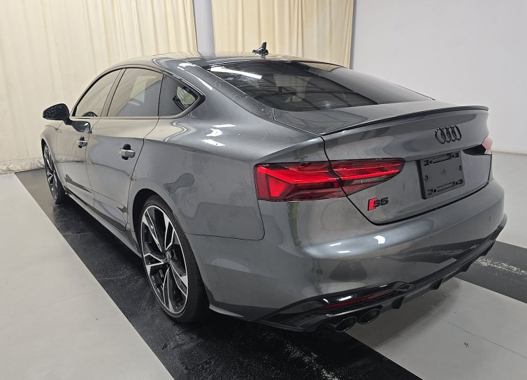 Used 2023 Audi S5 Premium Plus w/ Premium Plus Package AWD/4WD image 4