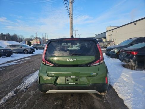 Certified 2023 Kia Soul EX image 5