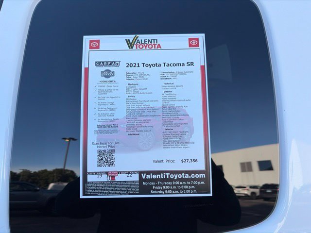 Used 2021 Toyota Tacoma SR AWD/4WD image 36
