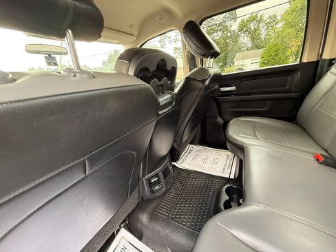 Used 2019 RAM 2500 Tradesman RWD image 23