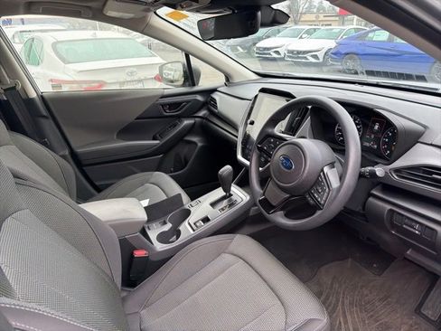 Used 2024 Subaru Crosstrek 2.0i Premium image 8