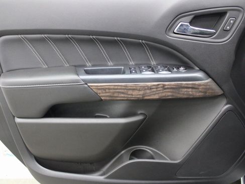 Used 2021 GMC Canyon Denali AWD/4WD image 12