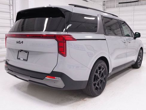 Used 2026 Kia Carnival SX w/ SX Dark Edition Package FWD image 28