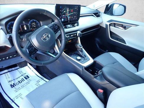 Used 2025 Toyota RAV4 Limited w/ Advanced Technology Package AWD/4WD image 11