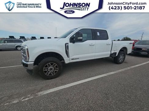 Used 2024 Ford F250 Lariat image 1