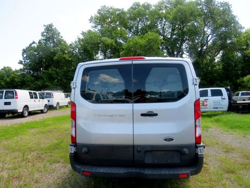 Used 2016 Ford Transit 350 XL image 6