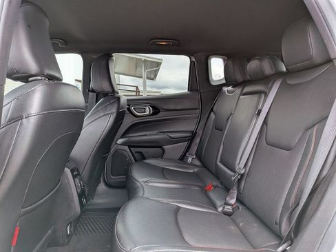 Used 2024 Jeep Compass Trailhawk AWD/4WD image 33
