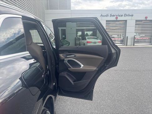 Certified 2025 Audi Q5 Premium Plus w/ Premium Plus AWD/4WD image 29